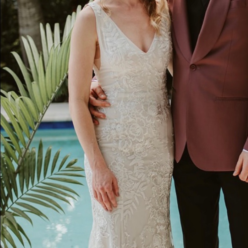 Floravere J Didion Wedding Dress Size 6